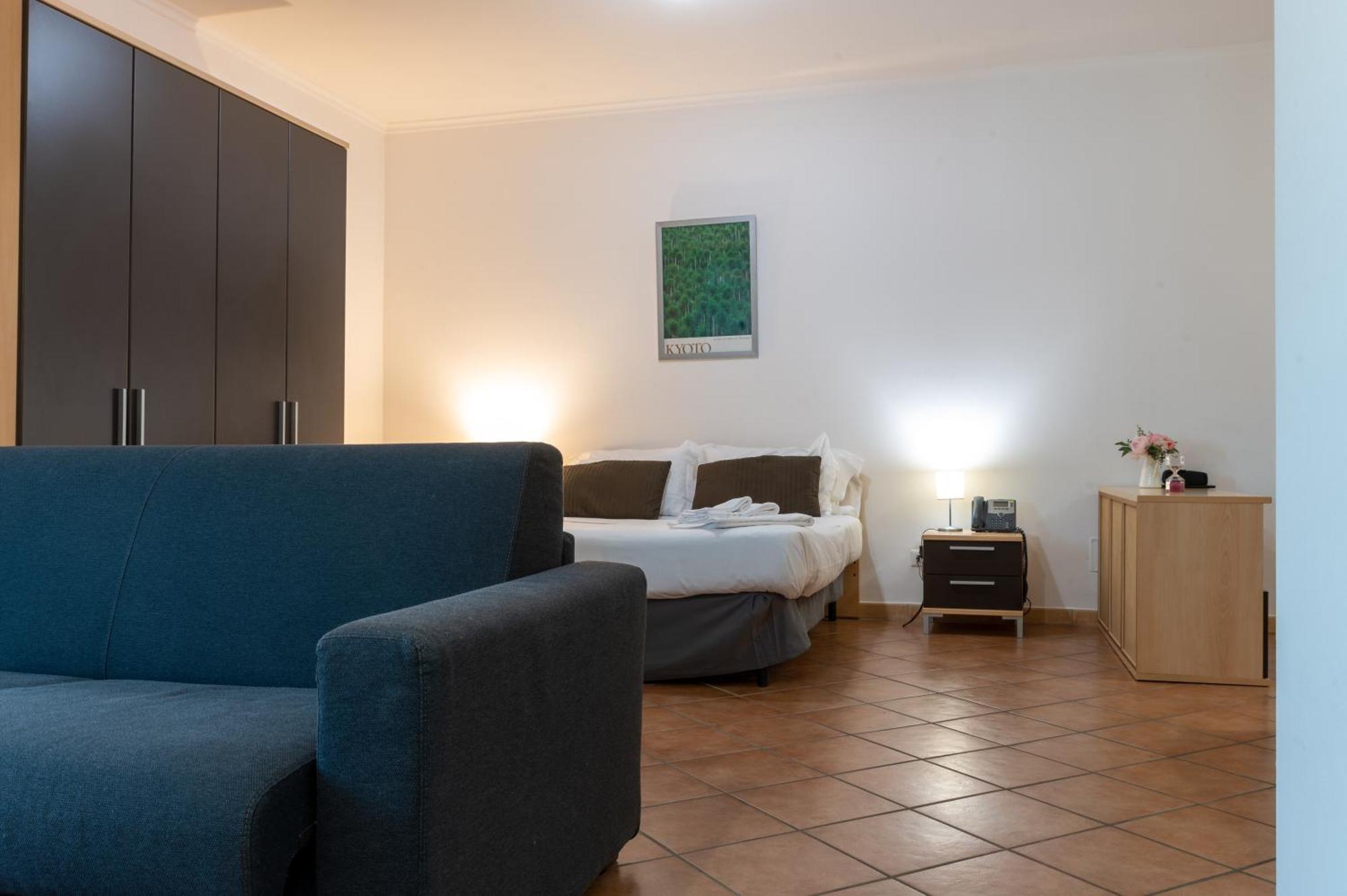 Residence Sol Levante Фраскати Екстериор снимка