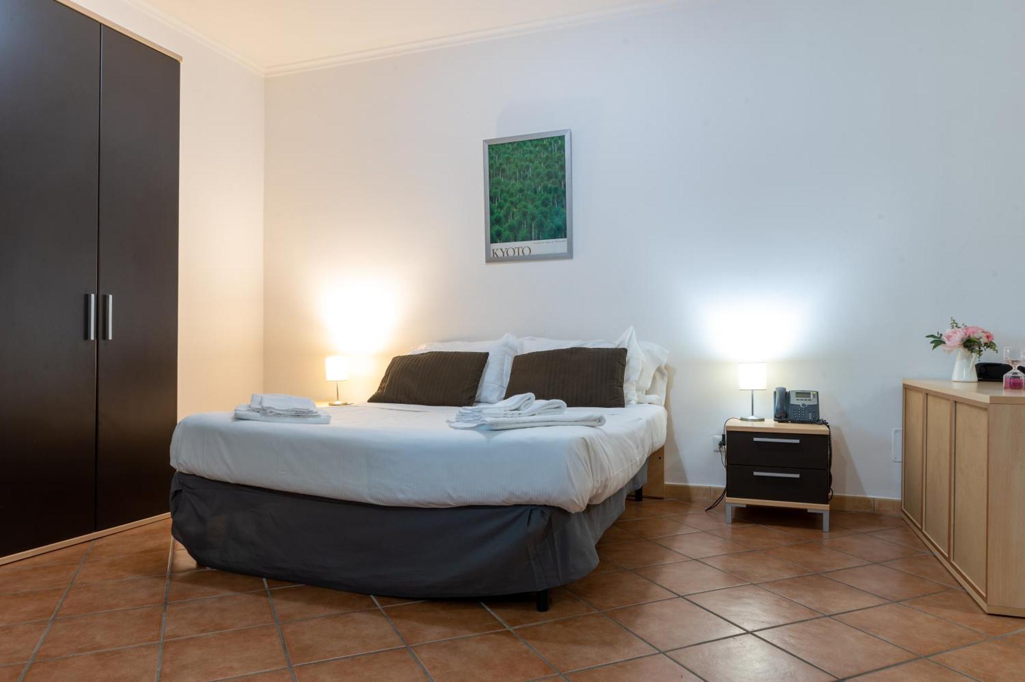 Residence Sol Levante Фраскати Екстериор снимка