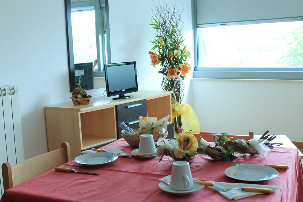 Residence Sol Levante Фраскати Стая снимка