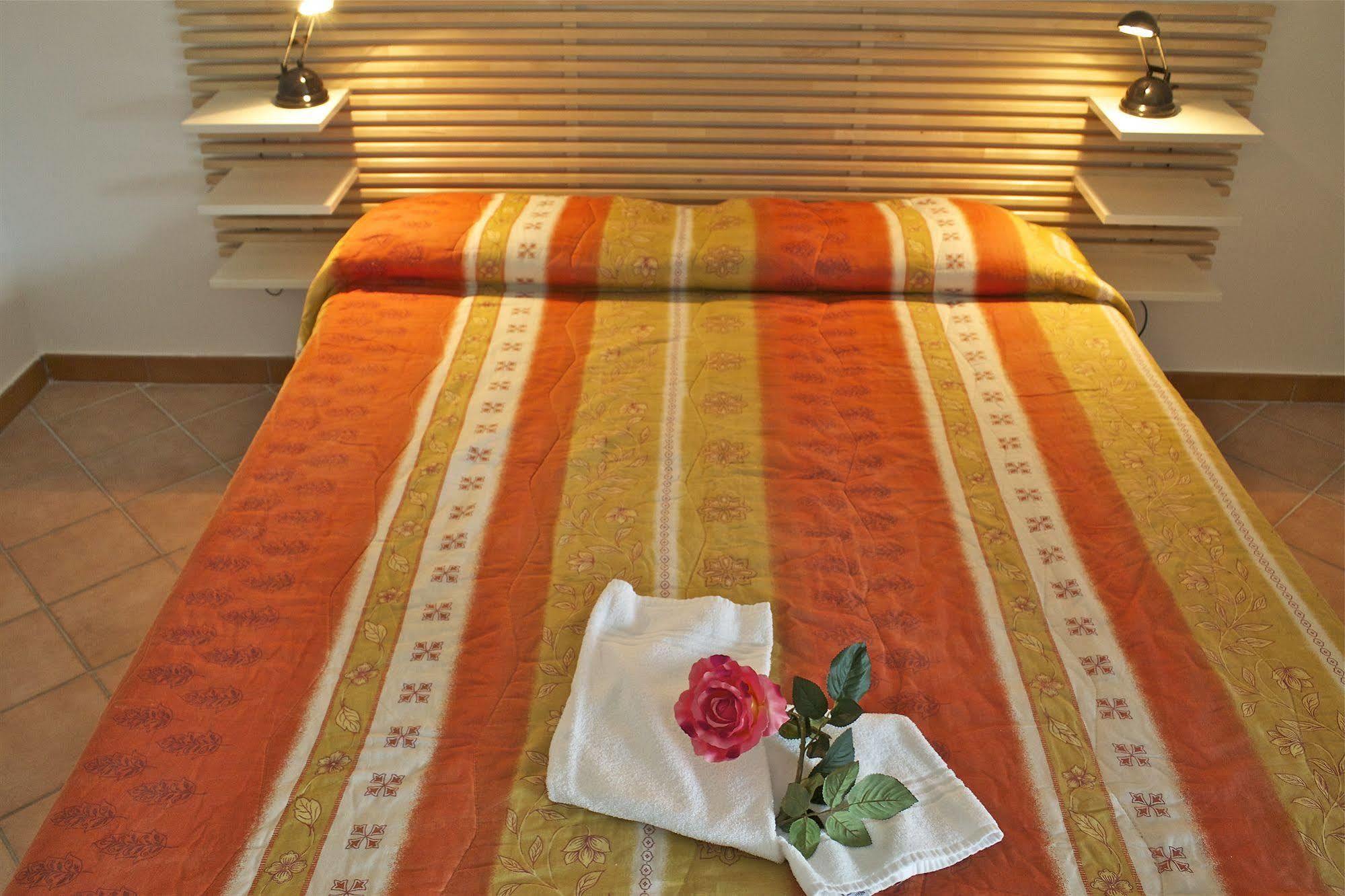 Residence Sol Levante Фраскати Екстериор снимка