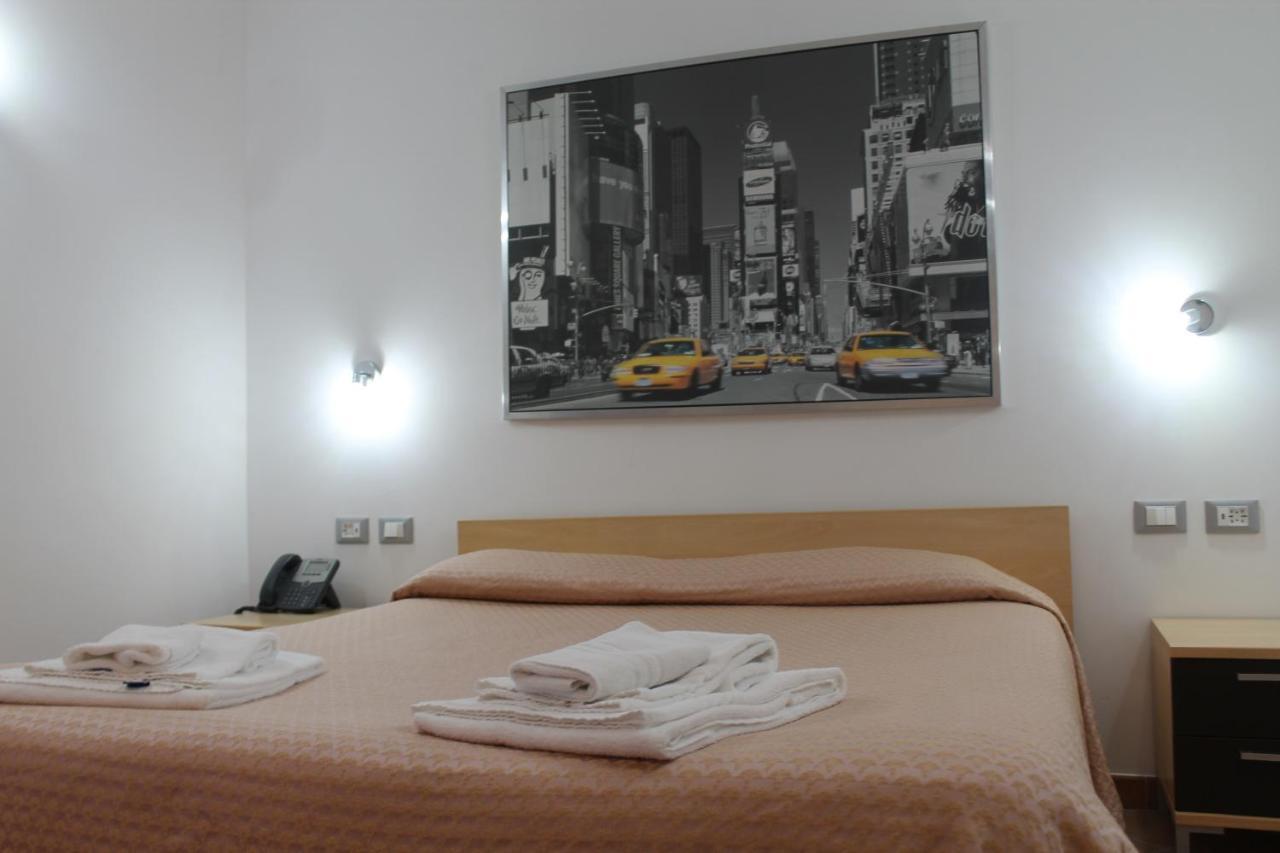 Residence Sol Levante Фраскати Екстериор снимка